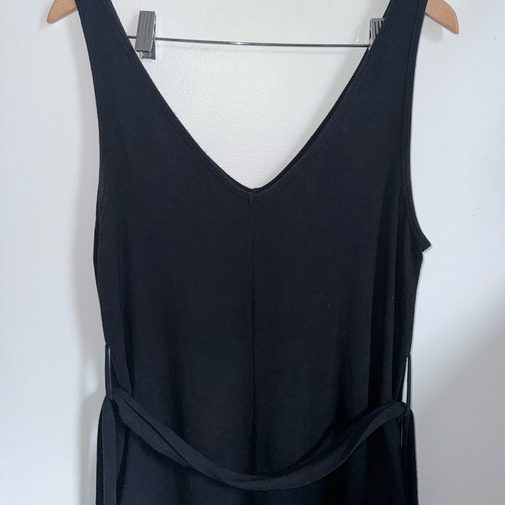 Smash & Tess  V-Neck The Lakeside Romper Jumpsuit Size M Black - Picture 4 of 10